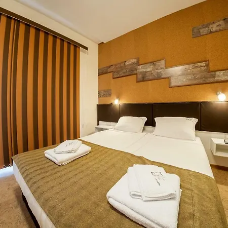 Industrial Life * Szófia